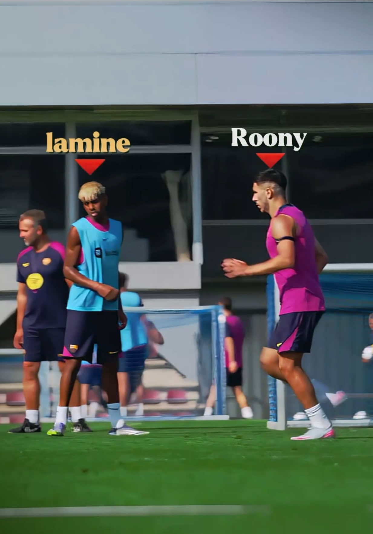 Lamine vs roony 🥶……..#lamineyamal #barcelona #traning #roony #roonybardghji #dribble #fyp #football 