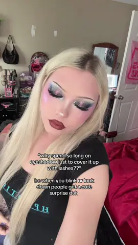 never understood this question at all do ppl think im like 👁️ 👁️ all the time 