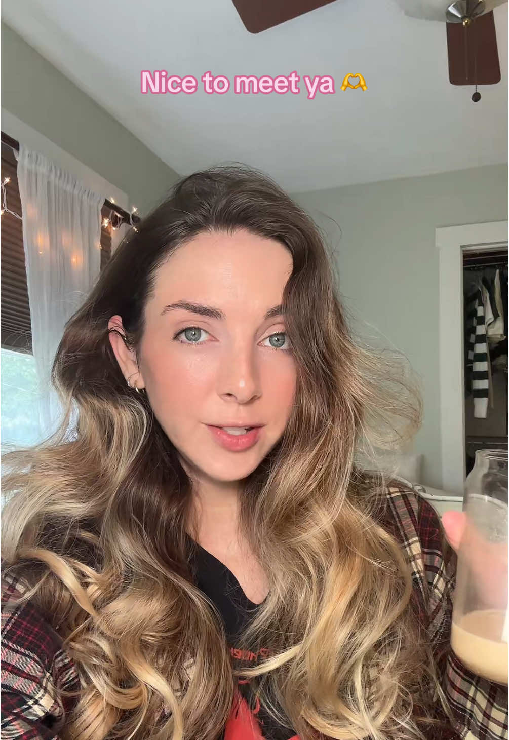 I’m Lauren, I’m 36 & starting my life over to fully chase my dreams. Let’s be friends! 💗 #newchapter #startingover #selfgrowthjourney #chaseyourdreams 