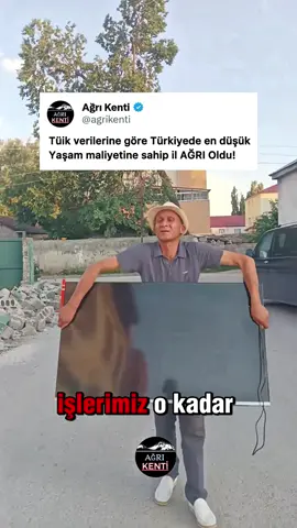 Ağrı’da bir vatandaş Elindeki Televizyonu Kırarak tamirci bulamadığını söyleyerek Ağrı’nın Yaşam koşullarına sitem etti. . . . Daha fazlası için👉👉 @agrikenti   . . . . . #Ağrı #ağrımerkez #doğubayazıt #patnos 