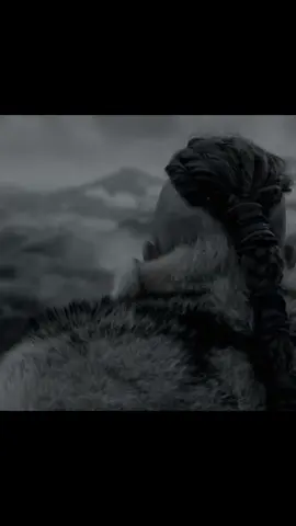 #ragnarlothbrok                      #vikings   .