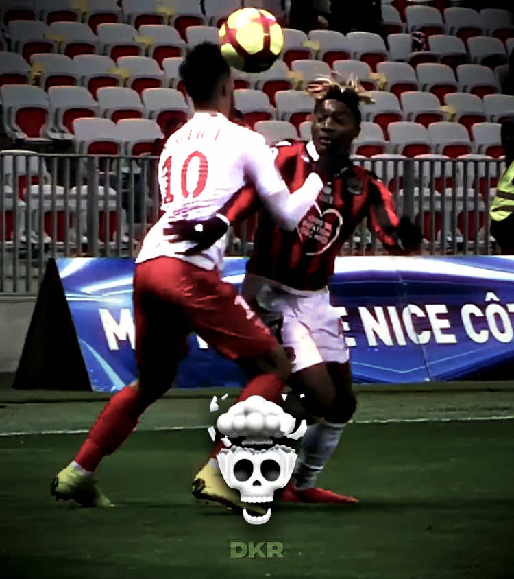 Crazy skills 💀🔥 #crazy #skills #football 