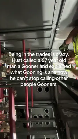 Mark you’re a Gooner #fyp #bluecollar #unionelectrician #tradiesoftiktok 
