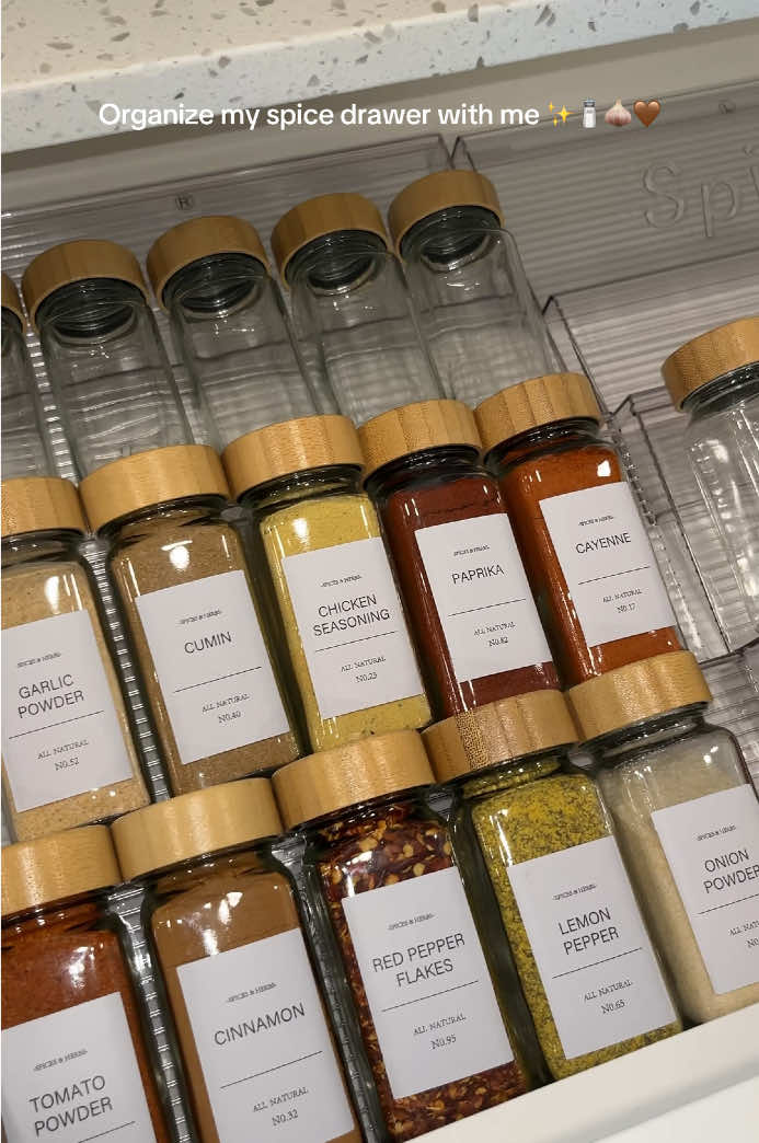 Organizing my spice drawer 🤎#organizing#spicedrawerorganization#spicedrawer#organizedhome#organizedkitchen#organizewithme#asmrorganizing#kitchen#kitchenorganization#spicecabinet 