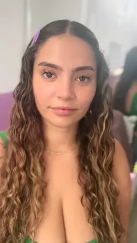 👰‍♀️✨#viralvideo #fypage #viral #foryou #maquiagem @Ana Marques 