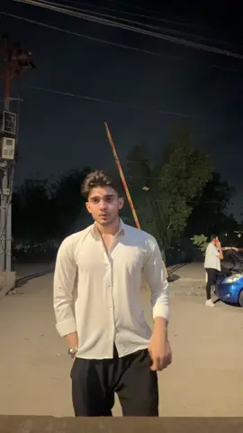 Ignore the khamba😶#viral #foryou#fits #faisalmalik110 
