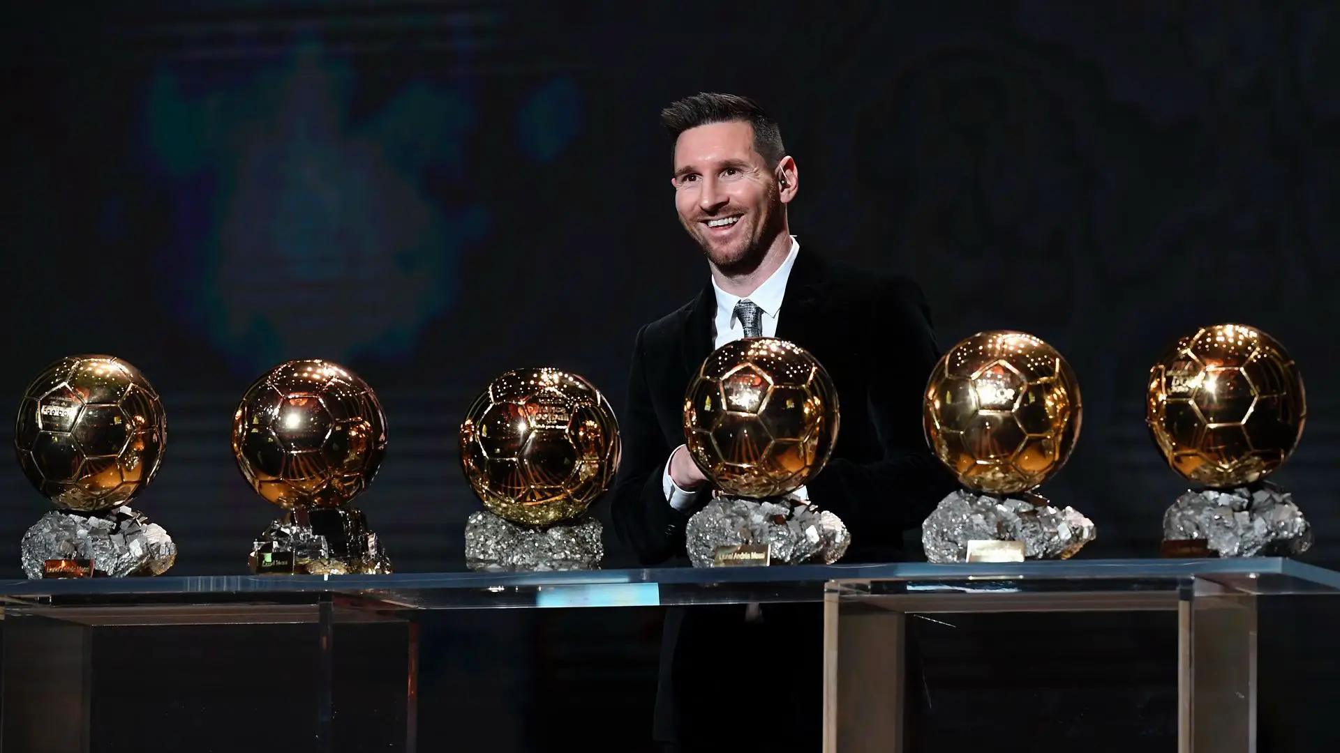 El GOAT#volando#messi#goat🐐#en#otro#universo @🇳🇱 
