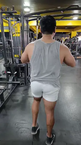 #bodybuilding #🦍 #vidafit #Fitness #viralvideos #GymTok 