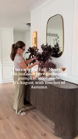 Are you preheating pumpkin spice mode? #pumpkinspice #fallhomedecor #falldecor #fallinspiration #moodydecor 
