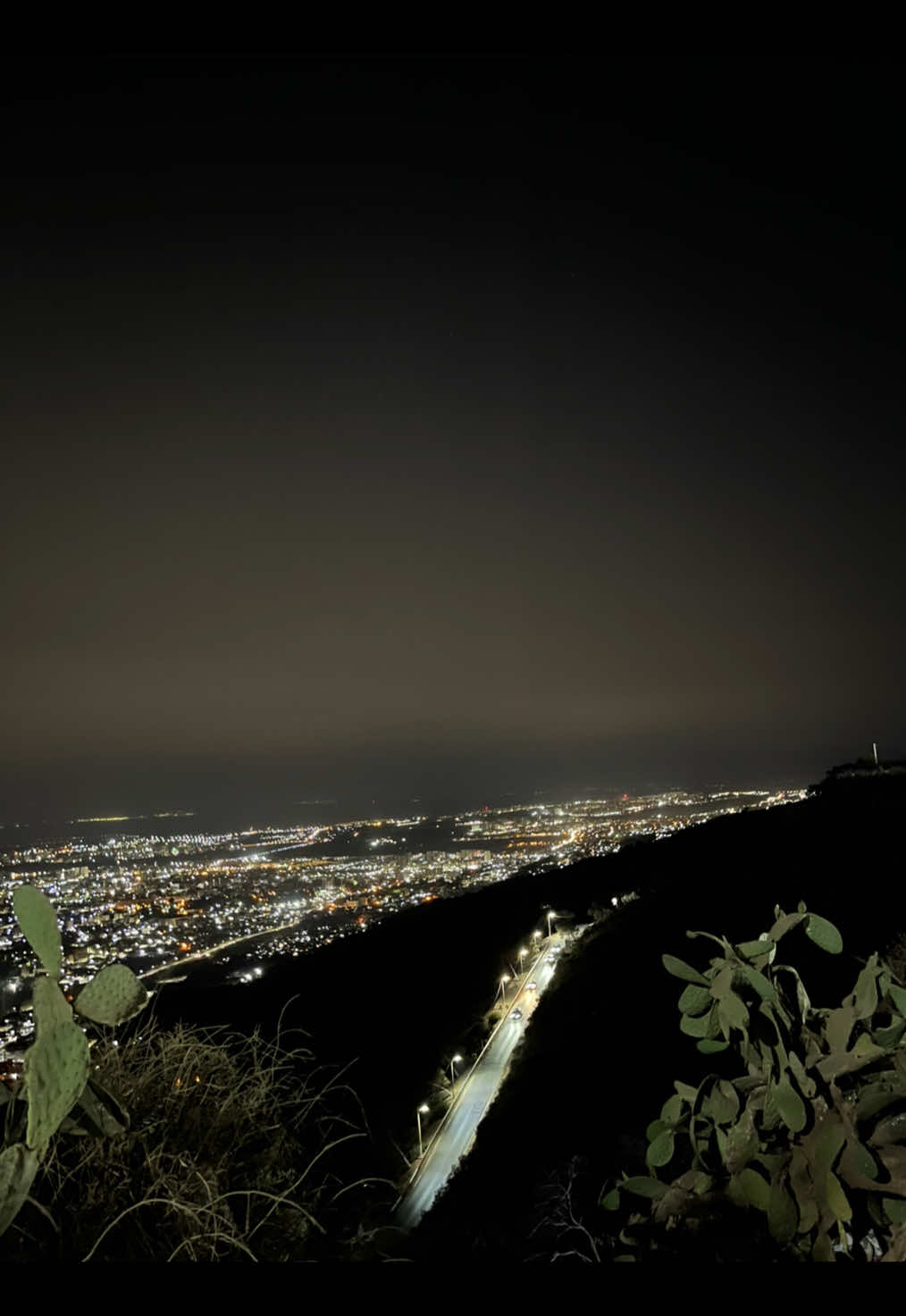 Look how my hometown looks at the night ♥️