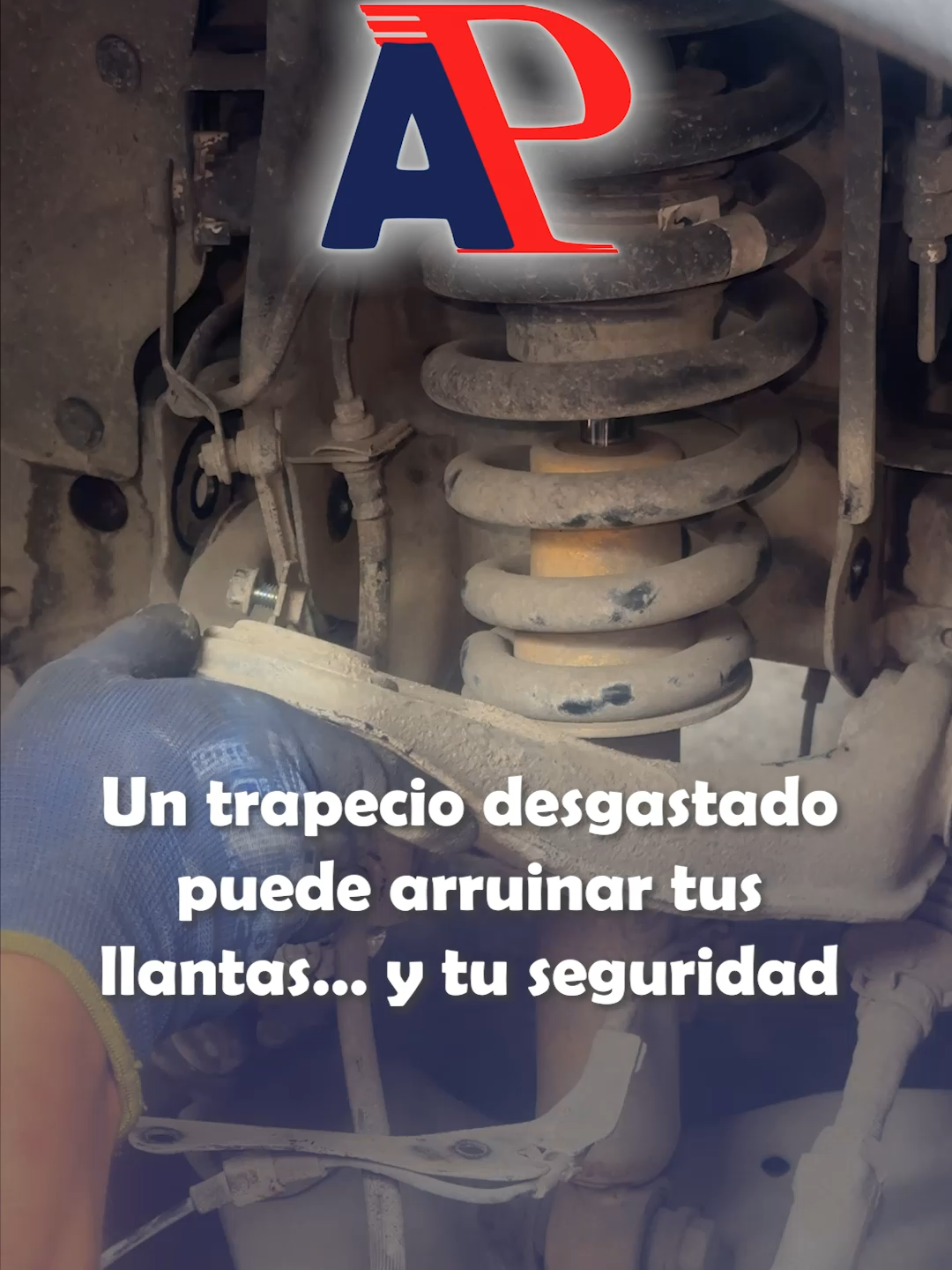 Un trapecio desgastado compromete la estabilidad y tu seguridad al volante.😨🚘 Revísalo y cámbialo a tiempo antes de que sea un problema mayor.👨‍🔧🅰️🅿️ #MecánicaAutomotriz #trapecio ##alineamientopisfil #tallerautomotriz #suspension #Dirección #Frenos #carros