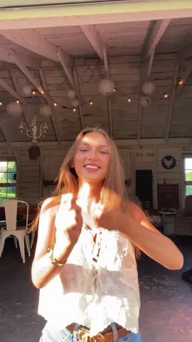 🕺