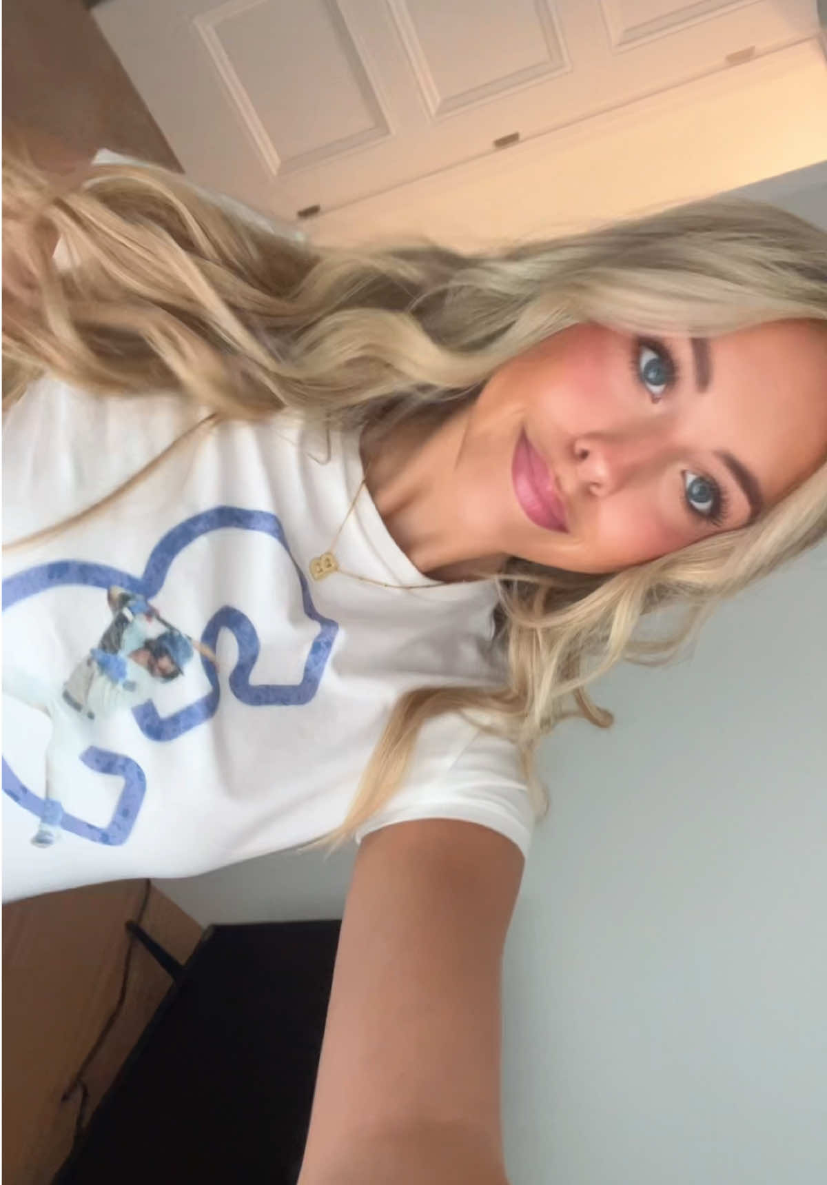 last day here ootg🥲🫶🏼⚾️ @Chloes Customs💖 #baseball #outfitofthegame #outfitinspo #baseballgf 