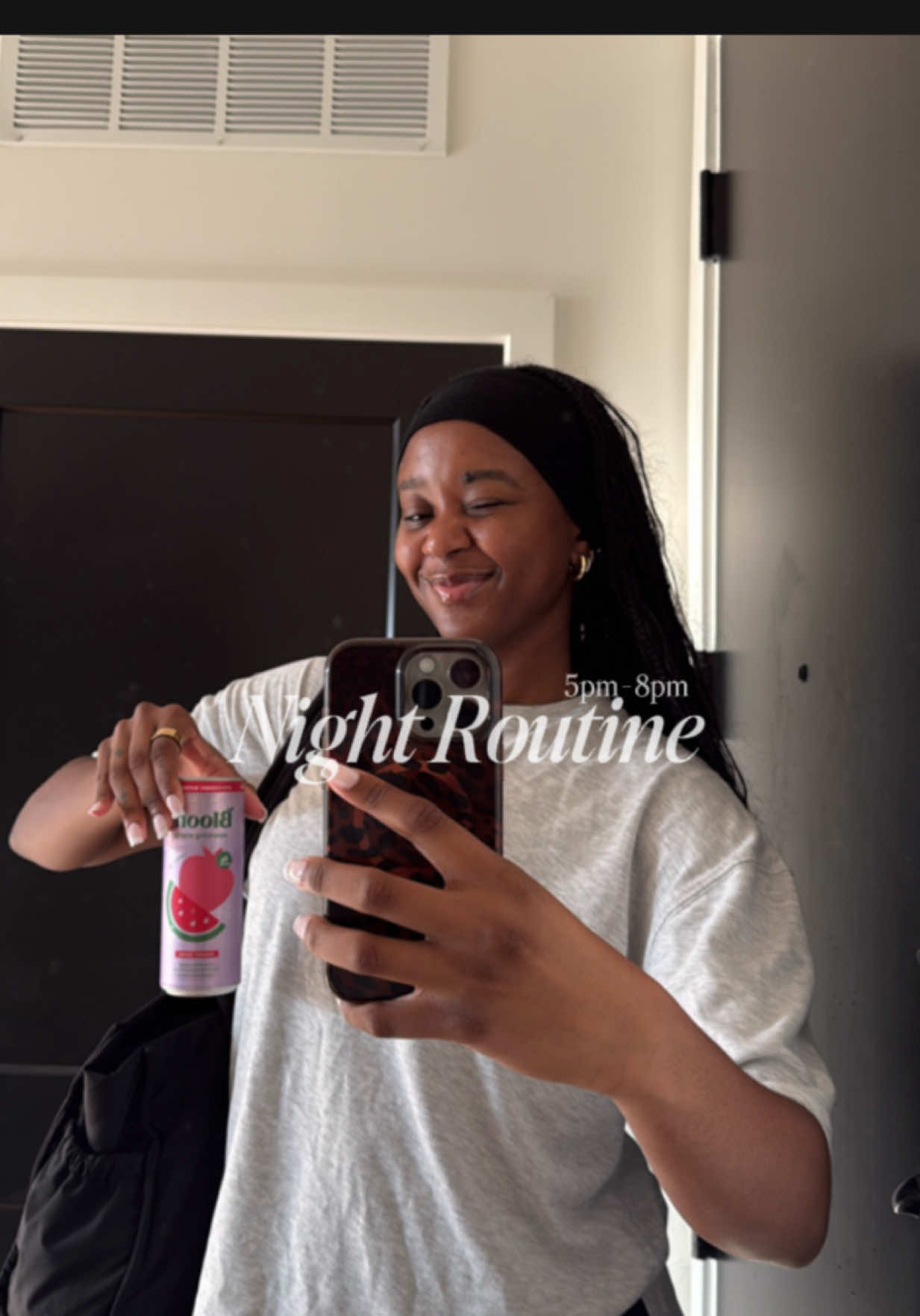 Let's spend a relaxing Friday evening & undoing together #fyp #skincare #facemask #nightroutine #skincaretips #beautyroutine #musthaves #selfcareroutine #selfcaretiktok #morningroutine #cozy #relaxation 