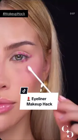 #MakeupHack para conseguir un delineado perfecto este VIERNES ✨a la noche, ¿funciona SI o NO? 👇🏻leemos sus apuestas! Xx, CG Via IG LetiziaMarcondes #maquillaje #makeup #beauty #Eyeliner 