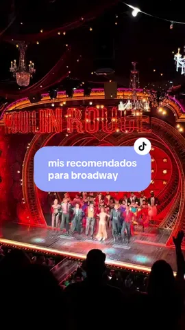 Estos son mis tres espectáculos de Broadway recomendados para tu viaje por la ciudad 🎭♥️ Y si te preocupa el idioma, que eso no te frene: buscá musicales donde lo visual y la música acompañen la historia (como El Rey León, Moulin Rouge o Aladdin). ¿Dónde comprar tus tickets? Te comparto en mi perfil/blog, mis páginas de confianza o escribime y te envío cada link. #nuevayork #nyc #broadway #nycbroadway #moulinrougemusical #moulinrougebroadway #mjthemusical #sixonbroadway