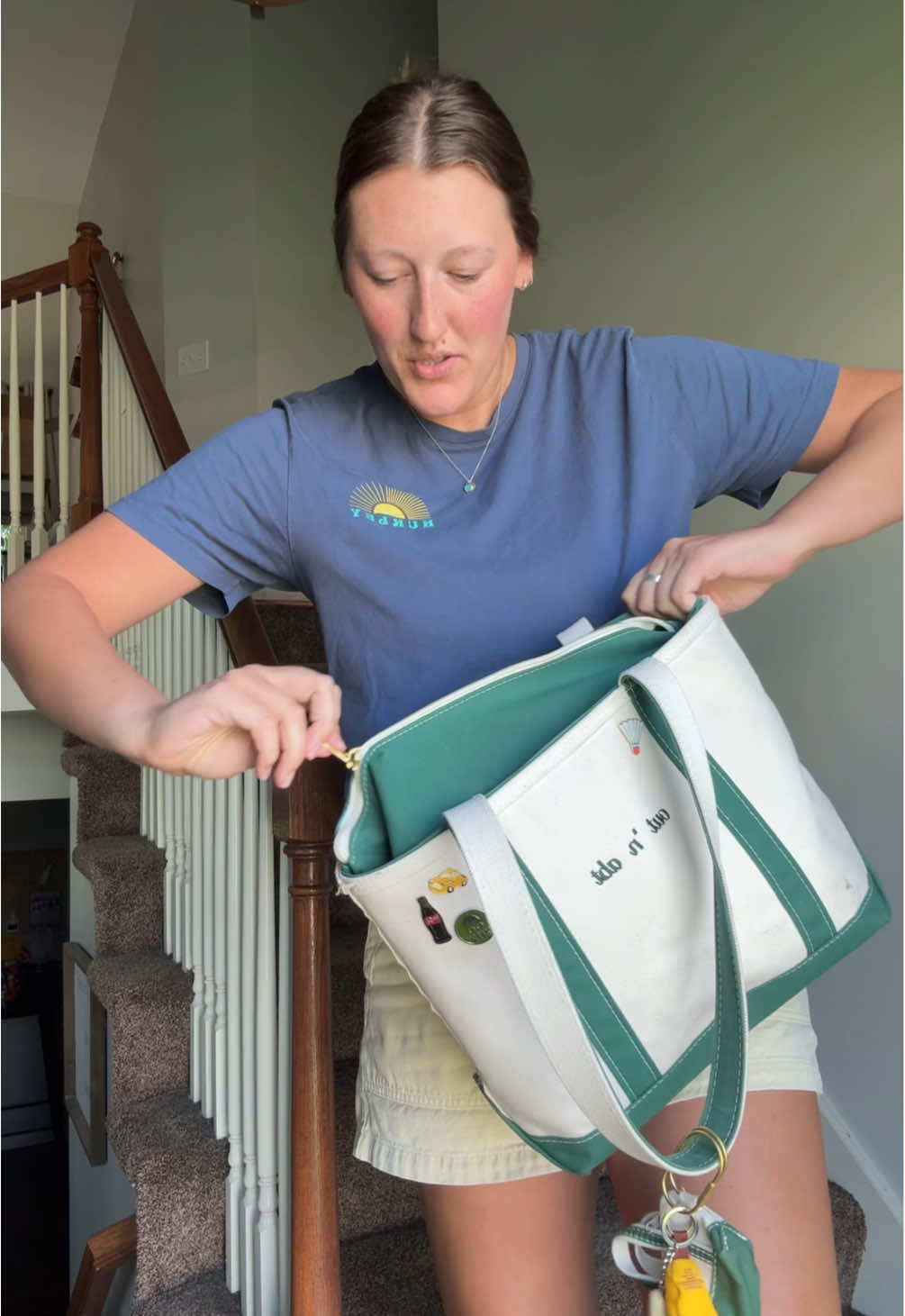 my everyday LL Bean boat and tote tour! @llbean #llbean #beanoutsider #llbeantote #boatandtote 