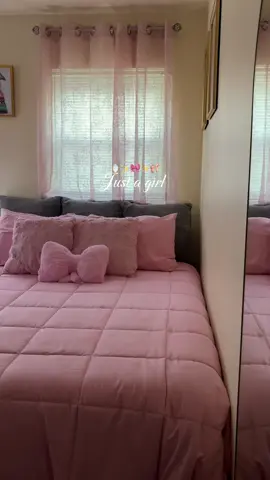 #bedcover #bedcoverset #pinkroom #pink #tiktokshopbacktoschool 