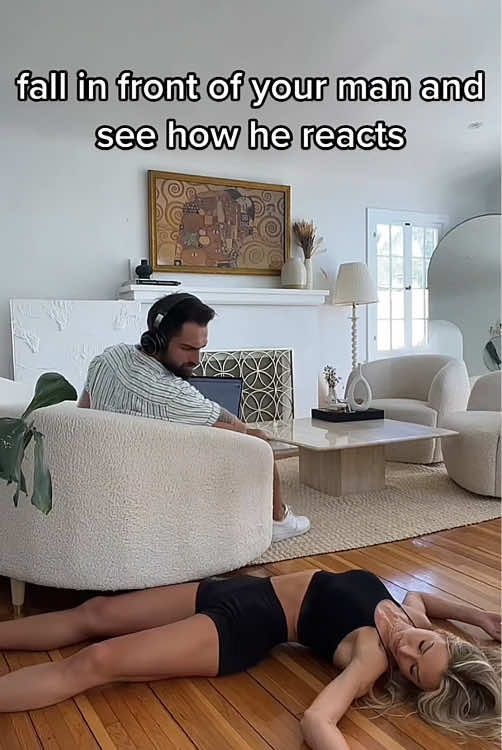 Pretend to faint and see how my husband reacts 🤣🤪🥲😕#couple #family #prank #funny #funnyvideos #funnymoments #fyp #foryou #foryoupage #usa 