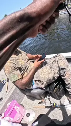It happened so fast I didn’t even have time to start the camera but this fish put up a good fight 🔥🎣💯 #hoodfishing #fishing 