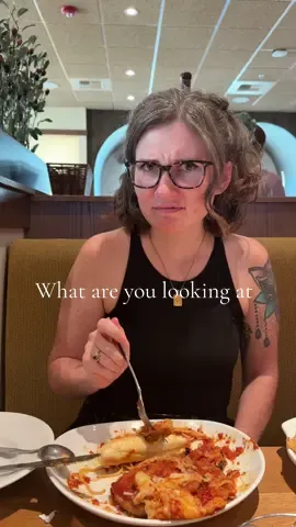 I love him! Just also love my space…unless I need cuddles but also don’t breath on me 👌 our ten year old is loving being our camera lady for the day 🤣 #husbandwife #marriage #couple #dinner #thatsamore #olivegarden #mean #glare #sideeye #Love #trend #fyp #donttouchme #sweet #true #mom #dentalhygienist #cooking 