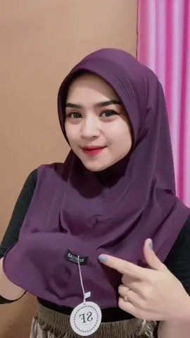 Burgundy💜#fyp #promokemerdekaan #hijabmurah #bergoinstan #hijabstyle #hijabinstan #sfhijab 