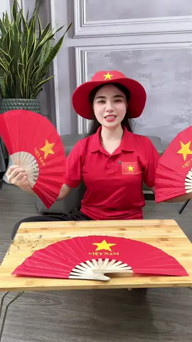 Chuẩn bị gì để đi đu concert quốc gia chưa các tình yêu ơi.#vairal #xuhuong #xuhuongtiktok #trangchamchi #giadung #giadungtienich #vietnam #vietnamtoiyeu #duyetbinh 
