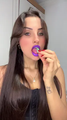 Um roxinho bem básico pra ir na padaria  #flypシ #vairal #makeup 