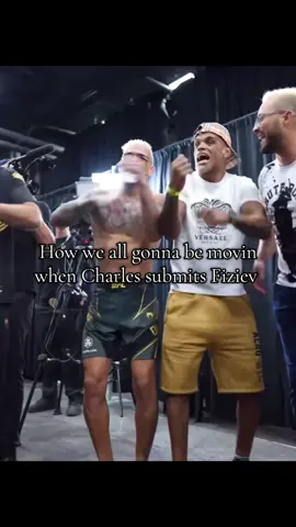 Do Bronx about to get back in the win column 😊#UFC #mma #charlesdobronxs #charlesoliveira #brazil #submission #rafaelfiziev #hyped #viral 