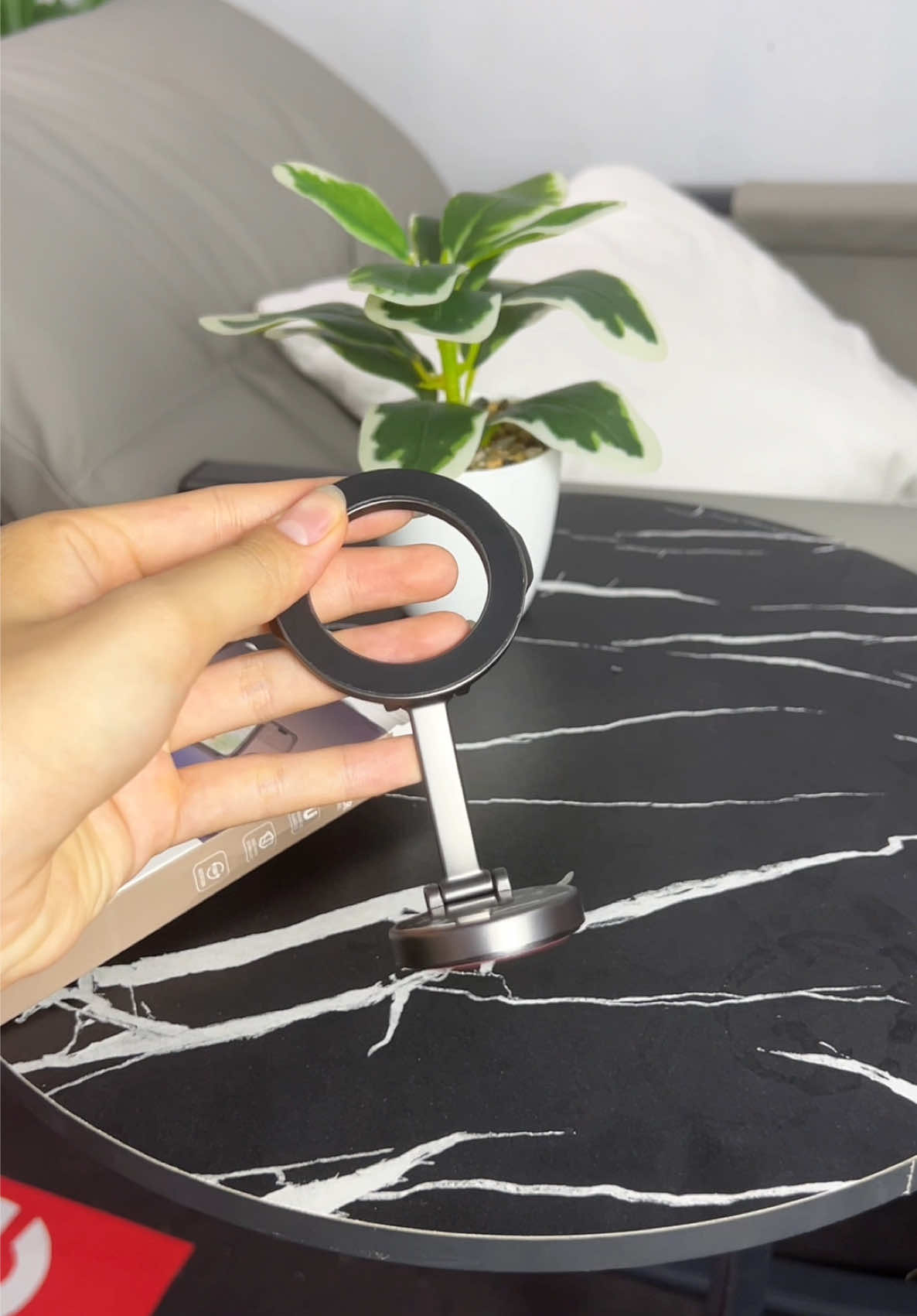 Gá Đỡ Điện Thoại Nam Châm Từ Tính Cao Cấp #gadodienthoaioto 