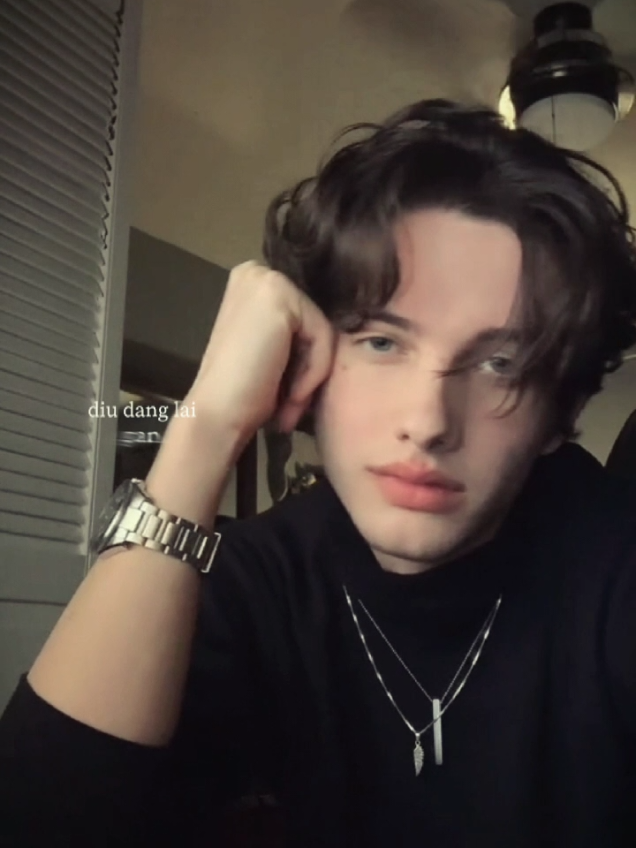 Top 1 kiểu crush không bao giờ quên : học bá Canada 🇨🇦  #russia #germany #usa #canada #vietnam #football #bongda #LearnOnTikTok #traitay #traidep #handsome #xuhuong #viral #fyp #foryou #Capcut 