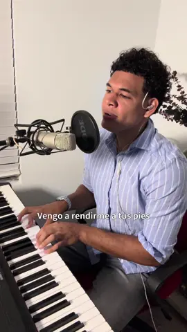 Mi Jesús mi amado!💙 #dios #amor #musica #jesus #cover #cover #cristianos #iglesia #musicacristiana #alabanzas #alabanzas #alabanzascristianas #bondad #adoracionescristianas #adoradores #cancionparadios #familia #amor #serenata #hagamosviralajesus #dios #gratitud #jovenescristianos 