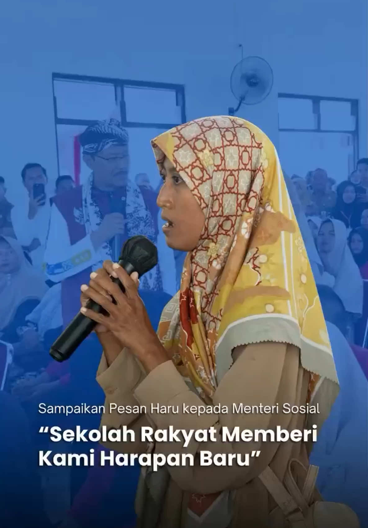 “Dulu sekolah itu mewah, mahal, bahkan untuk bermimpi saja kami takut,” ungkap Ibu Pipit, orang tua murid SRMA 25 Lamongan. Kini, lewat Sekolah Rakyat, ia melihat harapan baru bagi putra tercintanya, harapan yang dulu terasa mustahil. Sekolah Rakyat bukan sekadar tempat belajar, tapi jembatan masa depan. Anak-anak yang dulu kesulitan membaca kini mulai berani bermimpi, dalam lingkungan yang mendukung dan penuh kasih. Simak pesan haru Ibu Pipit lewat video selengkapnya.