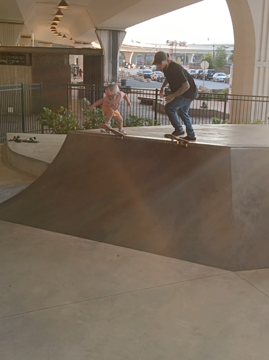 Daddy daughter skate duo's  are important.   #skatergirl #fyp #iloveskateboarding #Skateboarding 