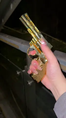 #tiktokshop #lighter #tiktok #TikTokShopBacktoSchool #lighters #crazy #foryoupage #amazing 