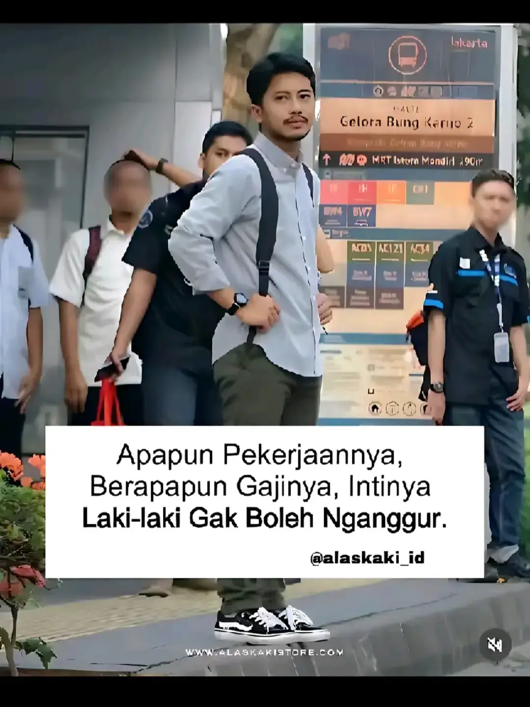 justru disini letak asiknya🗿
