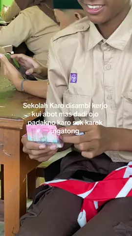 Abot mas😊#fyp #tiktok #fypage #sekolah #kerjakeras #kerja #sekolahdasar 