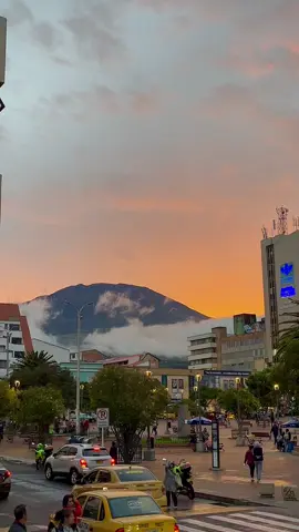 08/08/25  #pasto #colombia #pastonariño #atardecer 