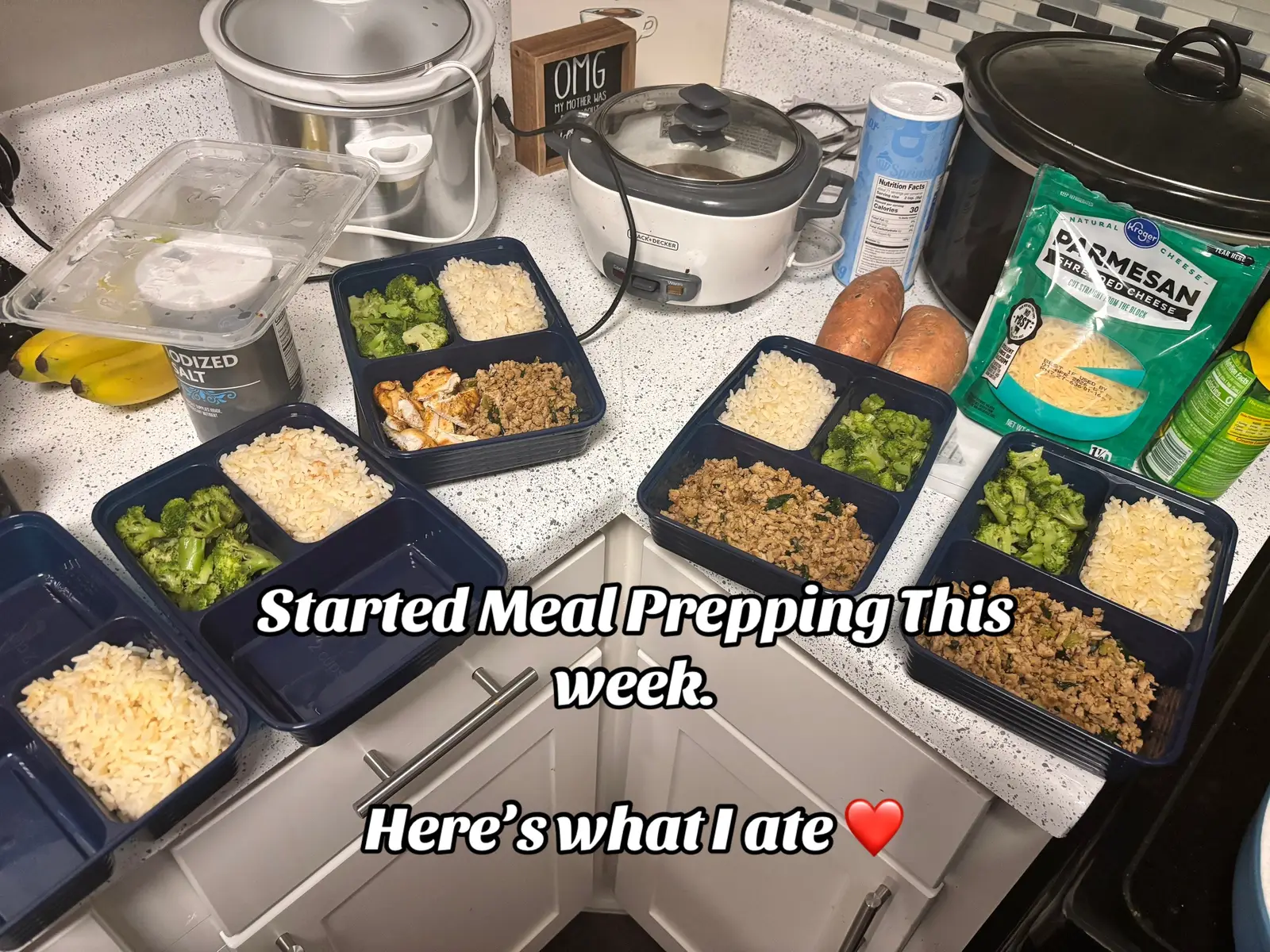 It’s been a week 😅 but I got it all done! 💪 I feel so good knowing I stuck to my plan and finished strong. Meal prep containers are seriously my secret weapon—they make portioning a breeze. For lunch, I kept it balanced but fun: 🍛 Ground turkey + spinach + broccoli + rice ✨ Switched up the flavors daily—teriyaki one day, curry the next, and tomato basil to finish the week. For dinner, I went protein-heavy with pasta made from high-protein noodles and topped with 60g of chicken breast. 🍝💥 Breakfast was simple and fresh—mango, banana, and sometimes an egg scramble (no pics because mornings are chaos 😅). Drop your favorite healthy recipes in the comments—I’m always down to try something new! 🥗🍍 #MealPrep #HealthyEating #FitnessFuel #ProteinPower #CleanEats #FoodieLife #WellnessJourney #FitLife #BalancedEatin 