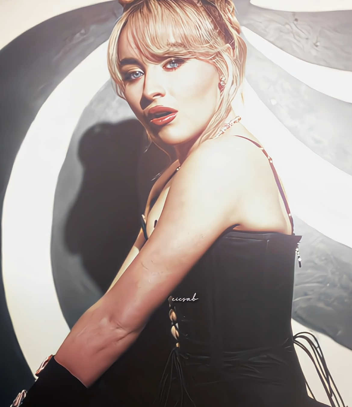 *i was 😭 #sabrinacarpenter #sabrinacarpenteredit #viral #fyp #olebrandselect @alea ❀ @MANCHILD13 @nai ౨ৎ⋆ @:) @busybrina99 @Sabby🩷 (no hate to Ariana at all btw!! I love her) Sabrina carpenter edit, edit audio, because I liked a boy, edit, viral, fyp