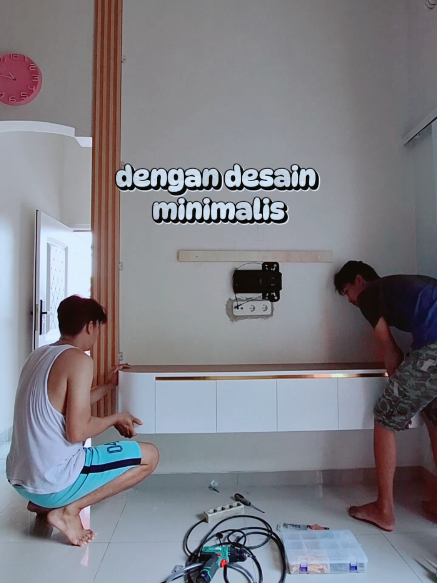 rak tv gantung minimalis #raktvgantung #raktvgantungminimalis #fypシ゚ #fypage #xybca 