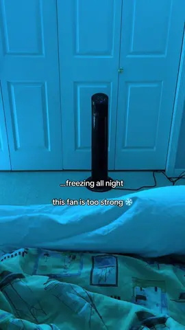 Such powerful air… ❄️ #towerfan #sleepnow #sleephelp #sleephack #sleep #fan #sleepfan #summerfan #sleeping #sleephacks #fallasleephack 