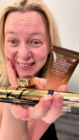 Unbelievable deal, $12 and free shipping! I couldn’t say no, mascara alone sells for $36 usually! Perfect gift for any occasion, or just fabulous treat for yourself. Bought one for me but now need to get more for Christmas gifts and Birthdays coming up!  #tiktokshop #esteelauder #esteelauderskincare #fyp #premiumskincare #giftidea #tiktokmademebuyit 