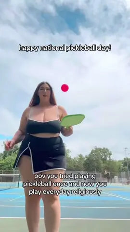 Joined the millennial craze and I’m not mad about it!! @Friday Pickleball #pickleball #fashionnovacurve #everybodyisbeautiful #fridaypickleball #pickleballtiktok #popflexactive 