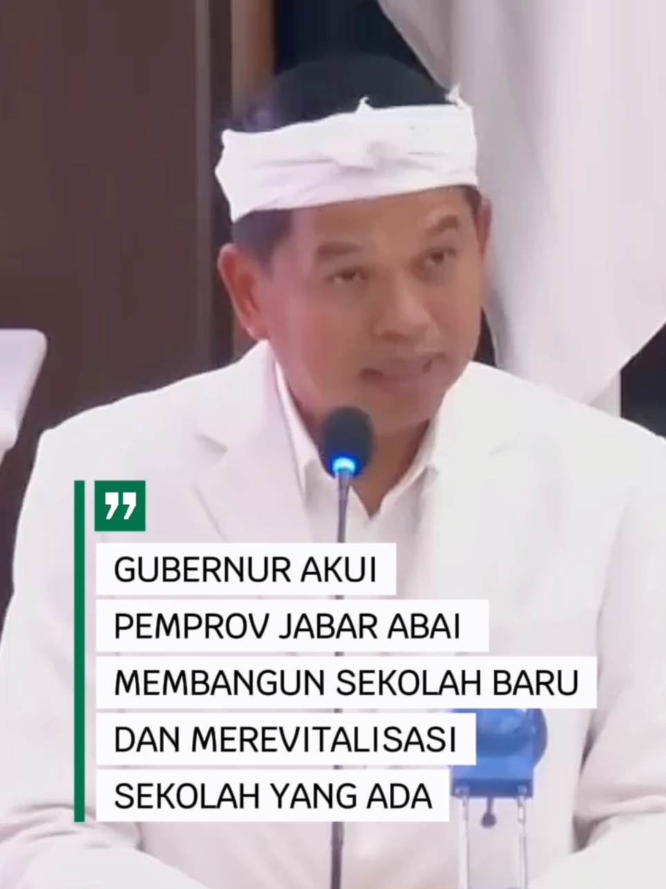 Gubernur Jawa Barat, Dedi Mulyadi, mengakui bahwa Pemerintah Provinsi Jawa Barat (Pemprov Jabar) lalai membangun sekolah baru dan merevitalisasi gedung sekolah yang sudah ada. Menurut KDM, sapaan akrab gubernur, jumlah ruang kelas sangat terbatas dan sekolah baru tidak dibangun. 