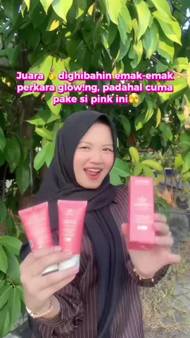Dikira skincarean jutaan, padahal cuma rutin pake healthy glow finished sunscreen, kalo aktivitas di luar👀🥰💖 #sunscreenhiqween #sunscreenviral #fyp #trending #skincaremencerahkan #hiqweenskincare #hiqweenskinnutrition #hempasflekbarenghiqween #skincareibuibu #glowing 