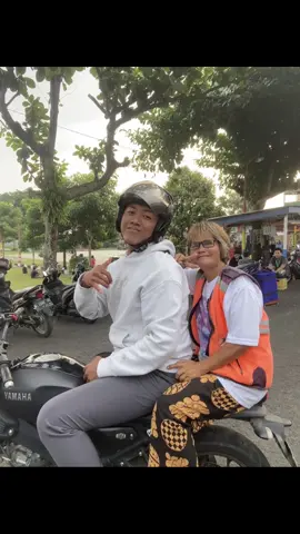 Dilan milea With mamih kombas #fyp #kombas 