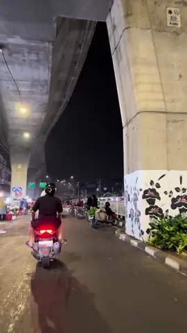 Ambil free (gratis) siapa tau bisa sedikit bermanfaat🙌 Footage In Jakarta Jakarta dan sekitarnya #fyp #view #jakarta #malam #stasiun #Threads #video #hd #freefootage 