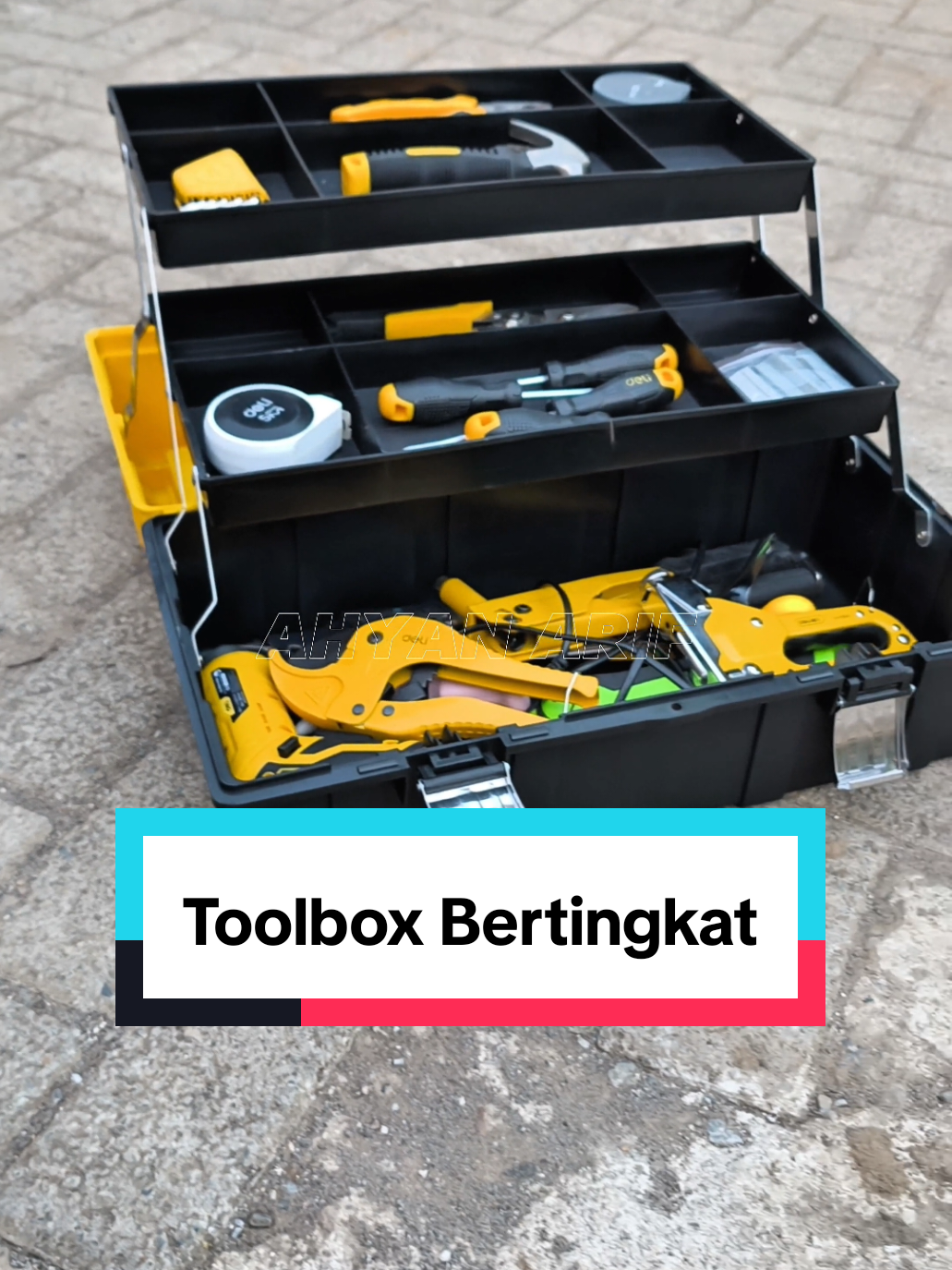 Tiap tingkatan bisa disesuaikan perkakasnya. #ahyanarif #perkakas #toolbox #kotakperkakas #toolboxdeli #toolboxbertingkat @delitools.id 