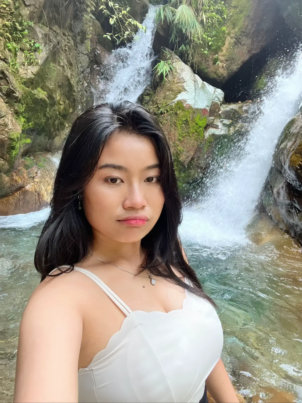 dari “ke curug ini yu” jadi “ke curug mana lagi ya”😆 #curugbogor #curugsentulbogor #curugsentul #explorecurug #curugkembarsentulbogor  #curugkembar #curug #adventureunlocked  